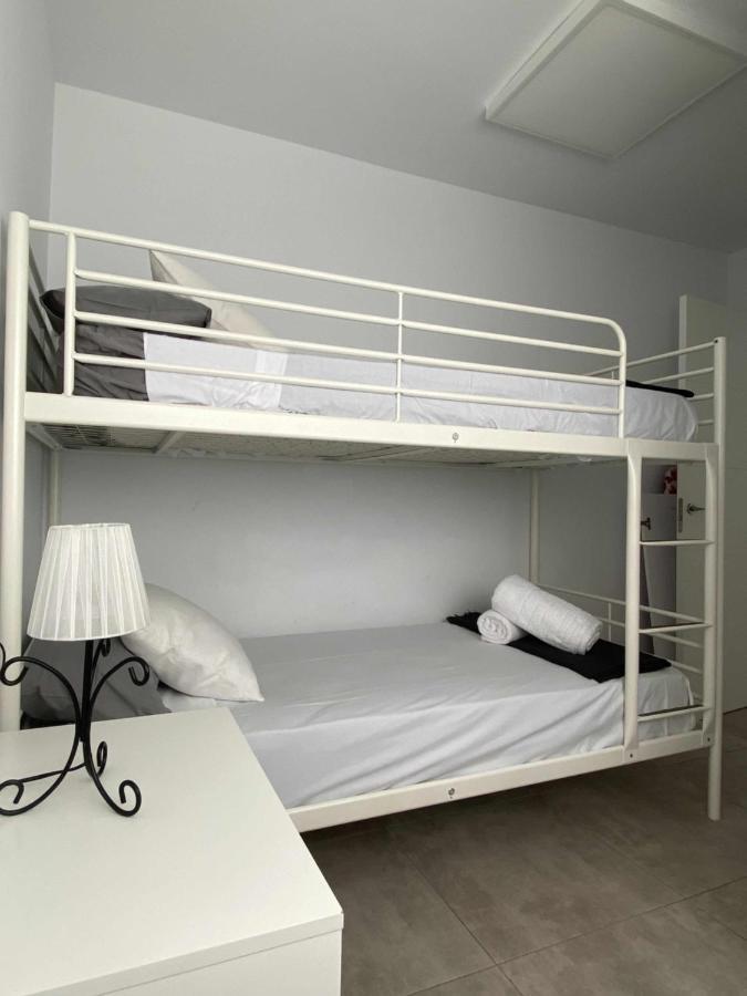 Apartamento 2 Habitaciones Frontal Al Mar 3 Torre Del Mar Buitenkant foto