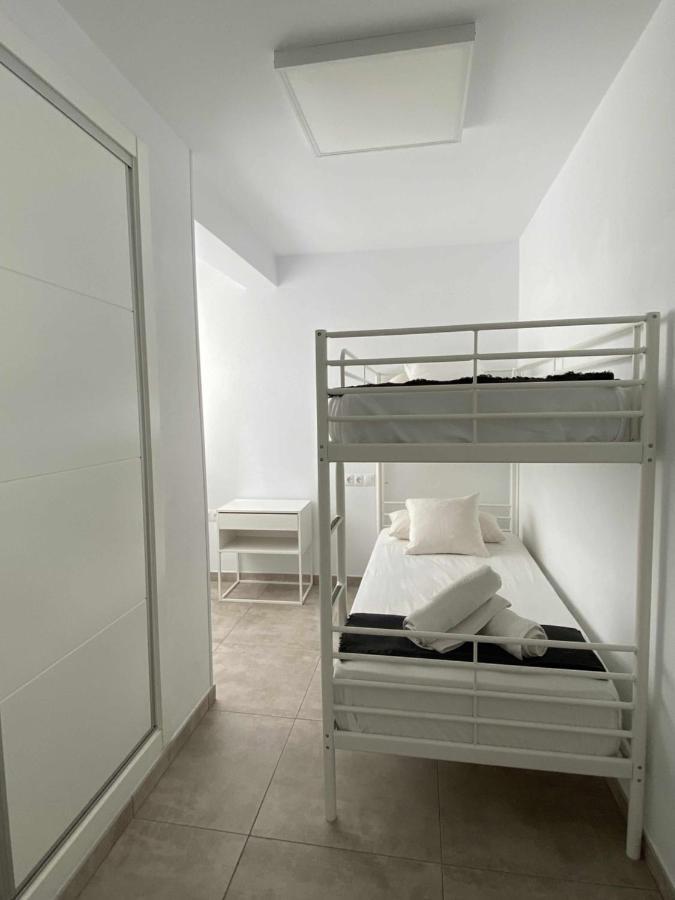 Apartamento 2 Habitaciones Frontal Al Mar 3 Torre Del Mar Buitenkant foto