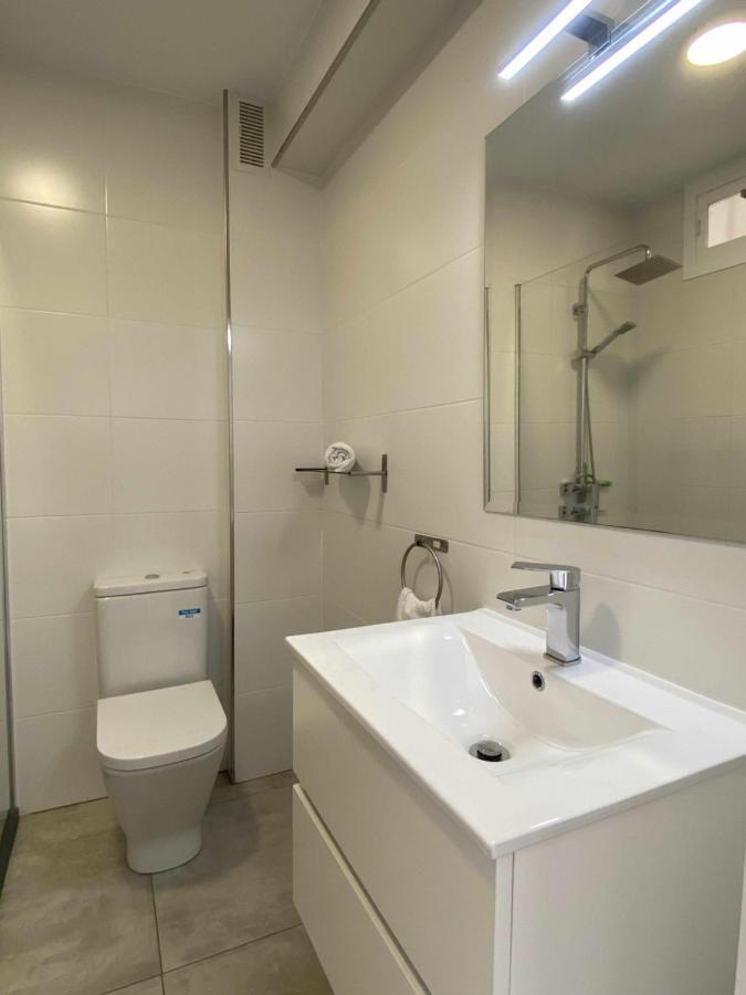 Apartamento 2 Habitaciones Frontal Al Mar 3 Torre Del Mar Buitenkant foto
