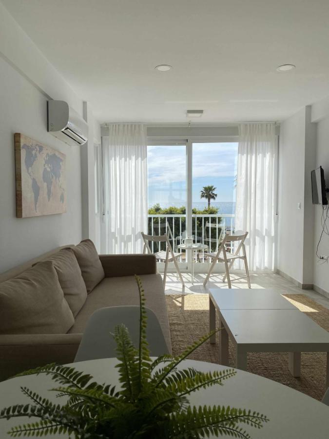 Apartamento 2 Habitaciones Frontal Al Mar 3 Torre Del Mar Buitenkant foto