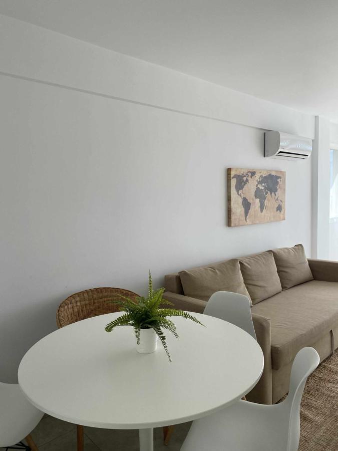 Apartamento 2 Habitaciones Frontal Al Mar 3 Torre Del Mar Buitenkant foto