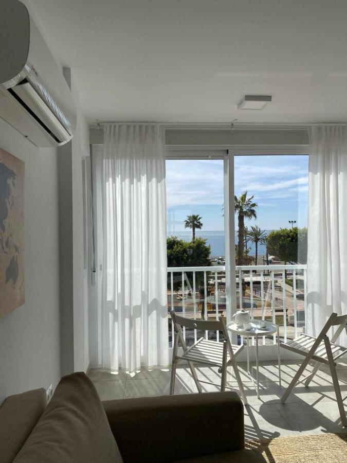 Apartamento 2 Habitaciones Frontal Al Mar 3 Torre Del Mar Buitenkant foto
