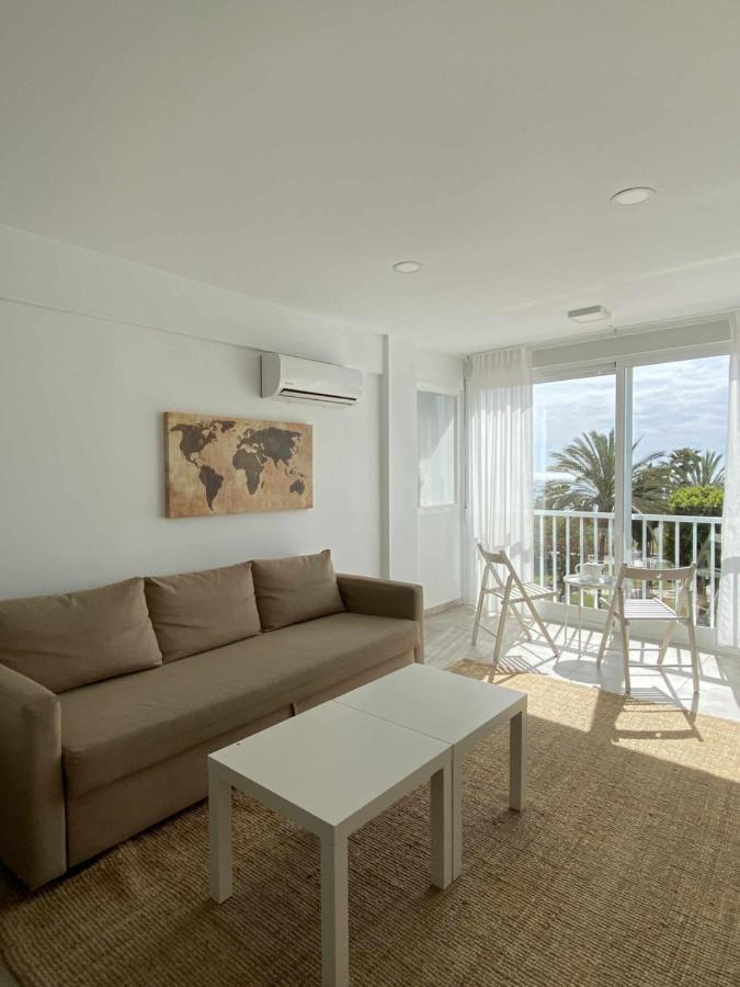 Apartamento 2 Habitaciones Frontal Al Mar 3 Torre Del Mar Buitenkant foto
