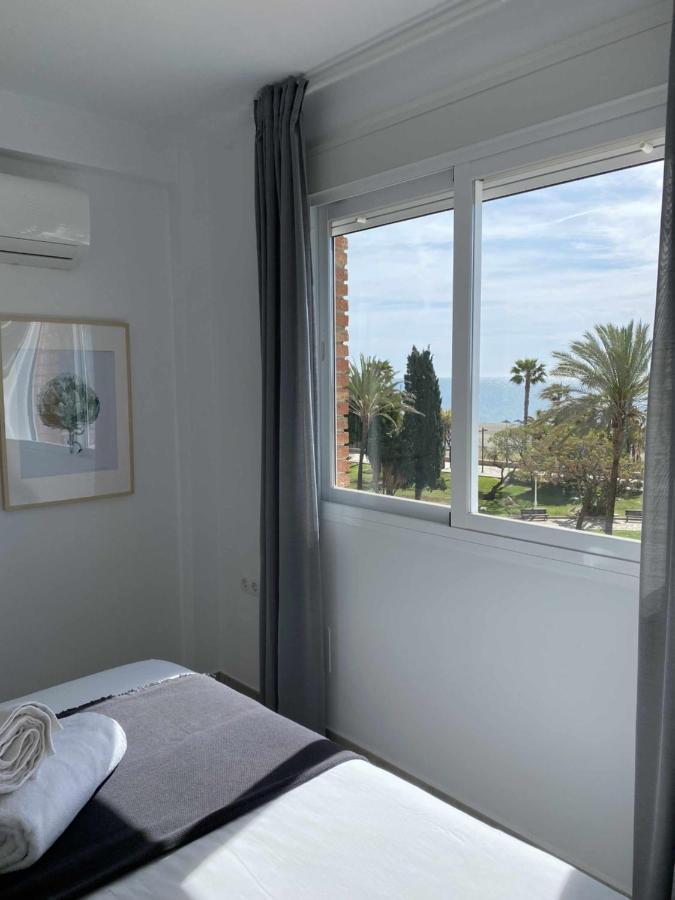 Apartamento 2 Habitaciones Frontal Al Mar 3 Torre Del Mar Buitenkant foto